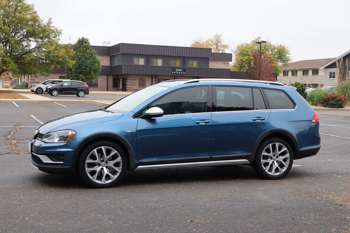 Used 2017 Volkswagen Golf Alltrack SEL AWD/4WD image 10