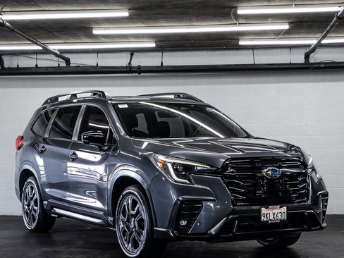 Used 2024 Subaru Ascent Onyx Edition AWD/4WD image 7