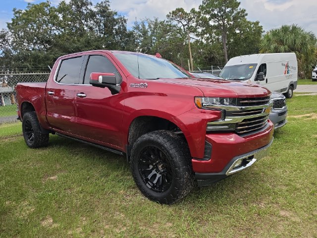 Used 2019 Chevrolet Silverado 1500 High Country w/ Technology Package AWD/4WD image 3