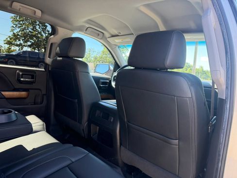 Used 2018 Chevrolet Silverado 1500 LTZ w/ Sport Package AWD/4WD image 45