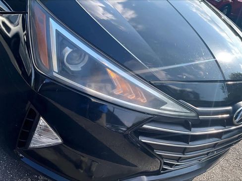 Used 2020 Hyundai Elantra SE w/ Cargo Package (C1) FWD image 28