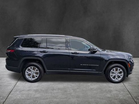 Used 2023 Jeep Grand Cherokee L Limited w/ Luxury Tech Group II AWD/4WD image 4