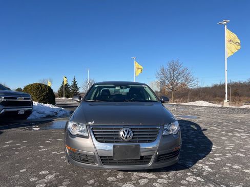 Used 2008 Volkswagen Passat Komfort image 2