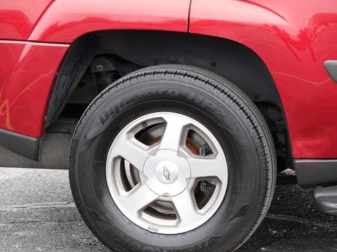 Used 2002 Chevrolet TrailBlazer LT w/ Preferred Equipment Group AWD/4WD image 44
