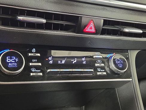 Used 2021 Hyundai Sonata Limited w/ Winter Weather Package image 19