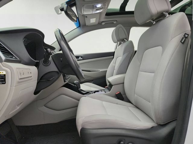 Used 2017 Hyundai Tucson Value AWD/4WD image 10