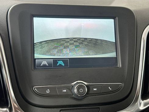 Used 2018 Chevrolet Equinox LT AWD/4WD image 13