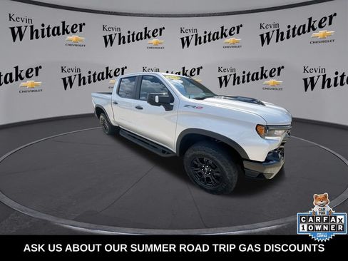 Used 2022 Chevrolet Silverado 1500 ZR2 w/ Technology Package AWD/4WD image 2