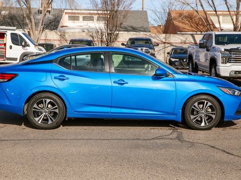 Used 2022 Nissan Sentra SV image 4