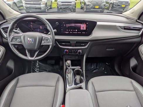 Used 2024 Buick Encore GX Preferred FWD image 20
