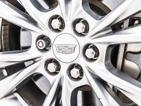 Used 2020 Cadillac XT5 Premium Luxury AWD/4WD image 40