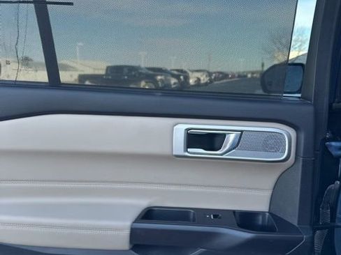 Used 2020 Ford Explorer Limited w/ Class III Trailer Tow Package image 54