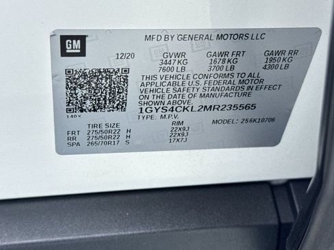 Used 2021 Cadillac Escalade Premium Luxury w/ Driver Assist Tech Package AWD/4WD image 49