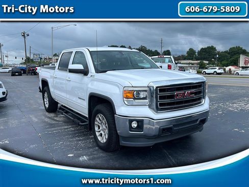 Used 2015 GMC Sierra 1500 SLE w/ SLE Value Package image 1