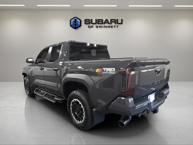 Used 2025 Toyota Tacoma TRD Off-Road AWD/4WD image 3