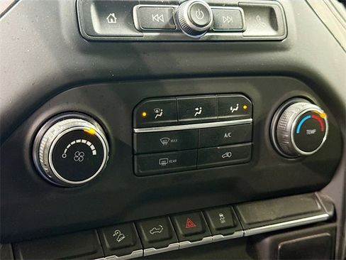 Used 2020 Chevrolet Silverado 1500 Custom Trail Boss w/ Custom Convenience Package image 17