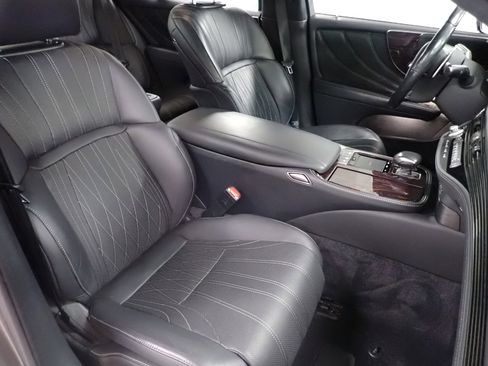 Used 2018 Lexus LS 500 AWD image 5