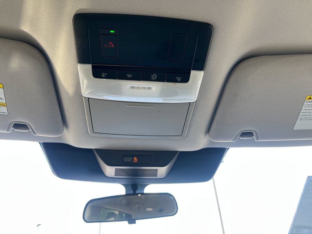Used 2024 Nissan Pathfinder SV FWD image 45
