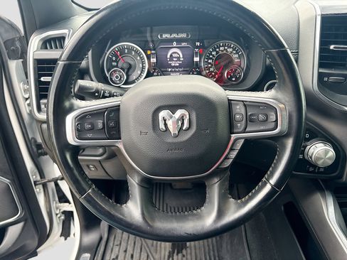 Used 2022 RAM 1500 Laramie AWD/4WD image 11