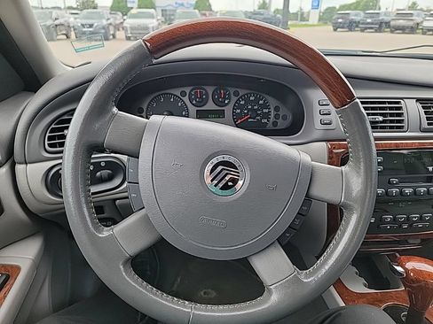 Used 2005 Mercury Sable LS FWD image 26