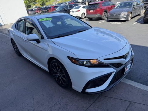 Certified 2023 Toyota Camry SE AWD/4WD image 9