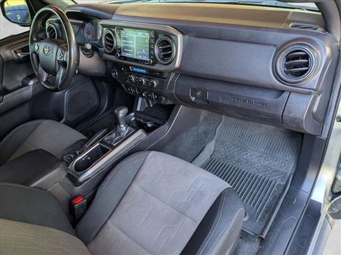 Used 2022 Toyota Tacoma TRD Sport image 20