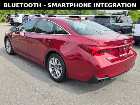 Used 2021 Toyota Avalon XLE FWD image 5