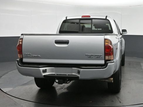 Used 2005 Toyota Tacoma PreRunner RWD image 6
