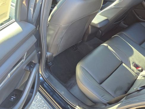 Used 2025 MAZDA MAZDA3 s FWD image 29