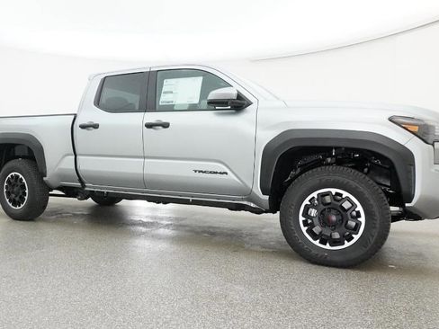 New 2026 Toyota Tacoma TRD Off-Road AWD/4WD image 92