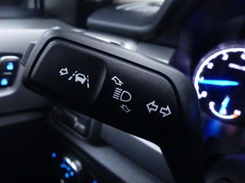 Used 2021 Ford Ranger XLT w/ Equipment Group 301A Mid AWD/4WD image 17