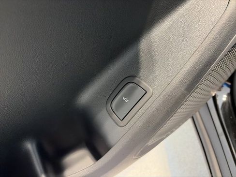 New 2026 Chevrolet Traverse LT w/ Driver Confidence Package image 10