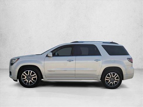 Used 2014 GMC Acadia Denali image 3