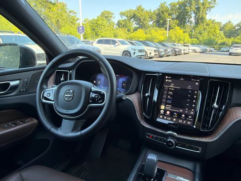 Used 2024 Volvo XC60 T8 Plus w/ Protection Package Premier AWD/4WD image 18
