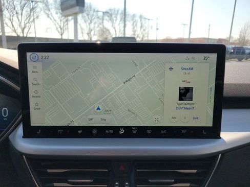 Used 2023 Ford Escape Platinum w/ Premium Technology Package image 34