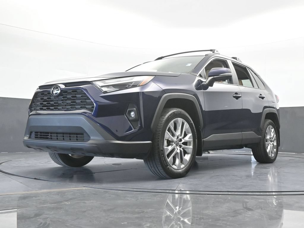 Used 2025 Toyota RAV4 XLE Premium FWD image 57