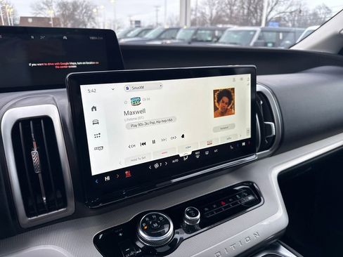 Used 2025 Ford Expedition Max Active image 41