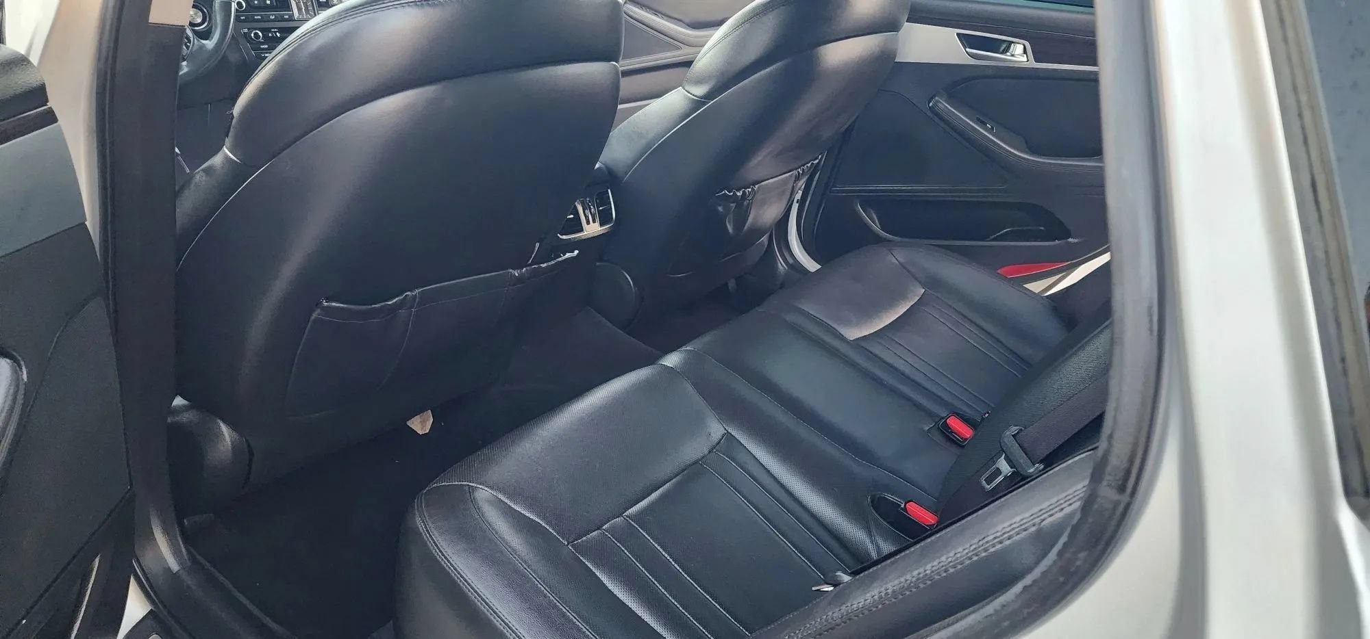 Used 2017 Genesis G80 3.8 RWD image 20