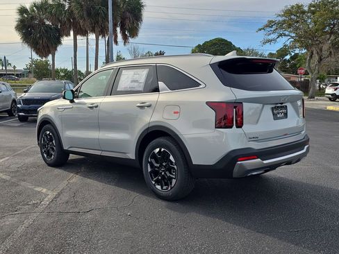 New 2026 Kia Sorento S image 6