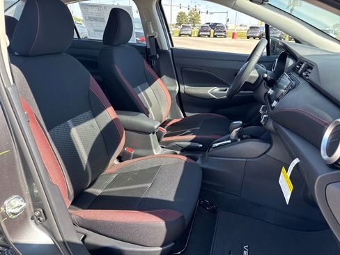 New 2025 Nissan Versa SR w/ Trunk Package image 12