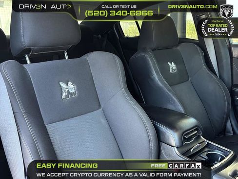 Used 2017 Dodge Charger R/T Scat Pack w/ Beats Audio Group RWD image 16