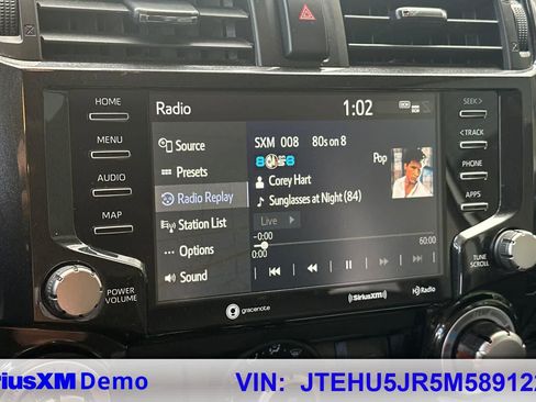 Used 2021 Toyota 4Runner Venture w/ Moonroof Package AWD/4WD image 32