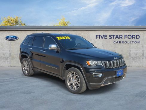 Used 2021 Jeep Grand Cherokee Limited AWD/4WD image 2