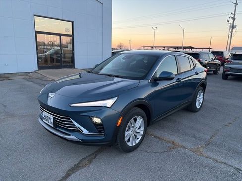 New 2026 Buick Envista Preferred w/ Convenience II Package image 2