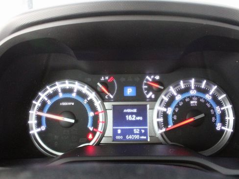 Certified 2018 Toyota 4Runner Limited image 35