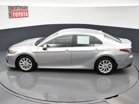 Used 2023 Toyota Camry LE image 17