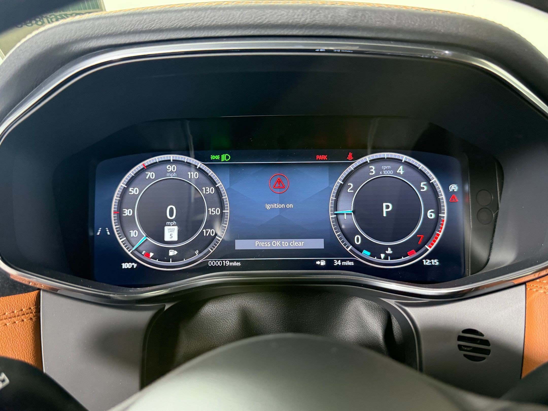 New 2026 Jaguar F-PACE R-Dynamic S AWD/4WD image 19