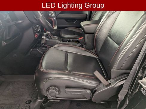 Used 2021 Jeep Gladiator Rubicon AWD/4WD image 13