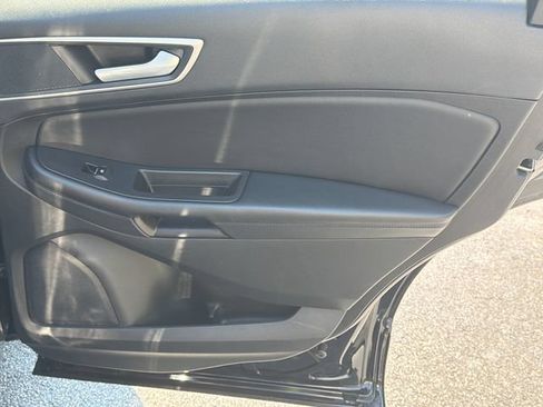 Used 2024 Ford Edge SEL AWD/4WD image 17