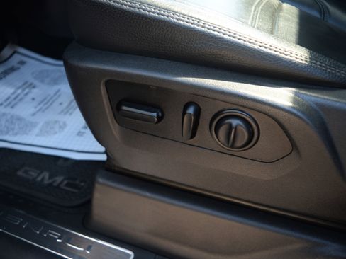 Used 2020 GMC Sierra 1500 Denali w/ Denali Ultimate Package image 19